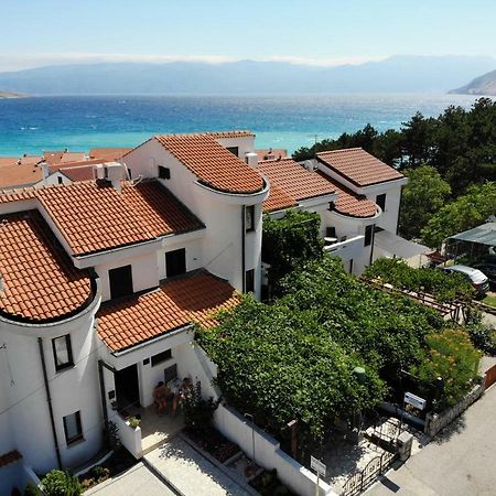Apartmani Marko Baška Exterior foto