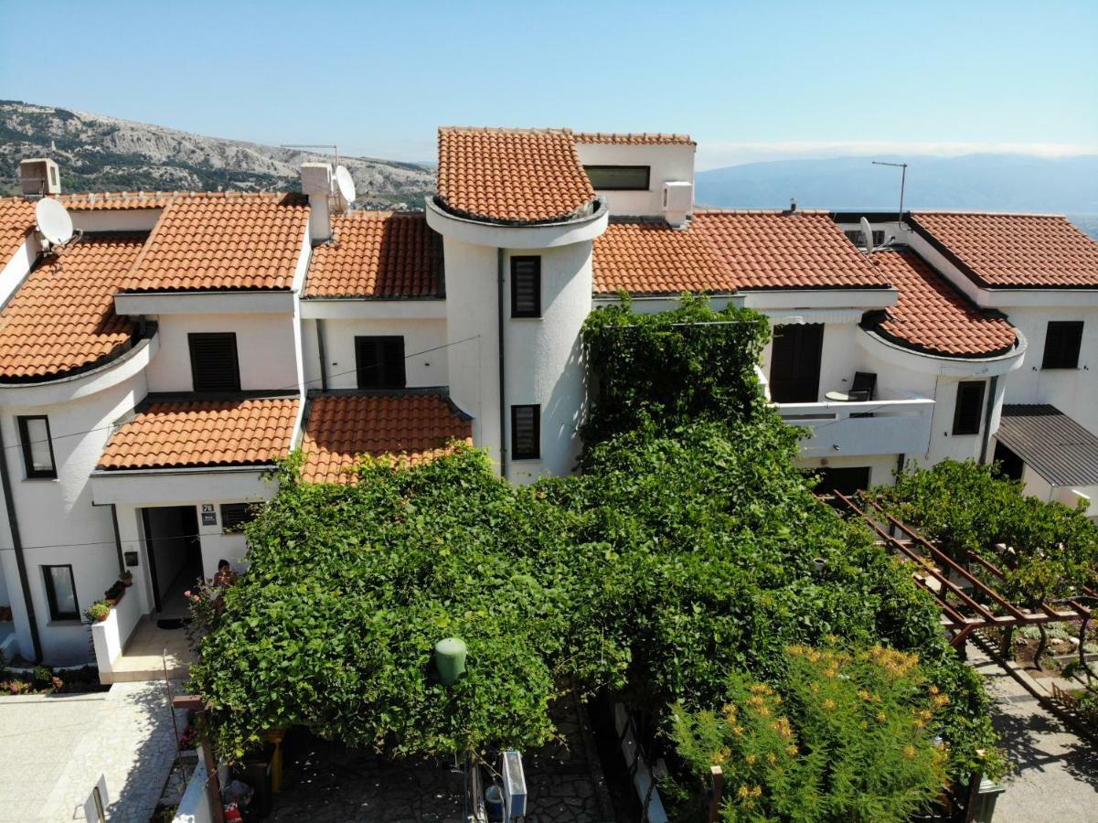 Apartmani Marko Baška Exterior foto
